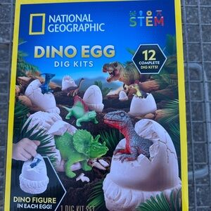 National Geographic Blue and Green Learning Dino Dig Kit